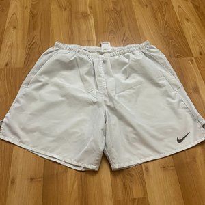Nike Tennis White Shorts Size XL